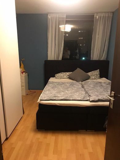 schöne,helle 3-Zimmer Wohnung mit Balkon u. Küche – Schlafzimmer