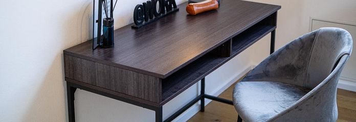 ARBEITS-/ KINDERZIMMER