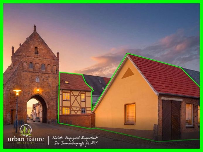 Historisches Fachwerkhaus mit Gewölbekeller & idyllischem Innenhof – direkt am Stadttor von Tribsees – Foto 1