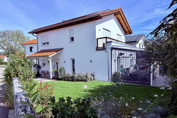 prachtige, als nieuw verkerende vrijstaande woning aan de bosrand