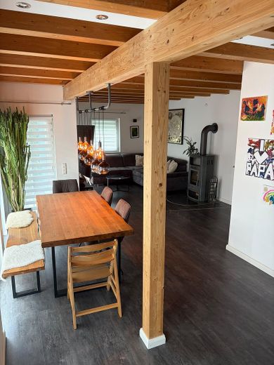 Well-maintained wooden house  200m², 8 rooms, 4 bathrooms and particularly energy-efficient building services – Photo 18