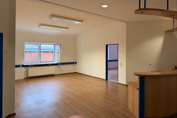 Flexible, helle Bürofläche nahe der Braunschweiger Innenstadt – Aufzug & Parkplätze