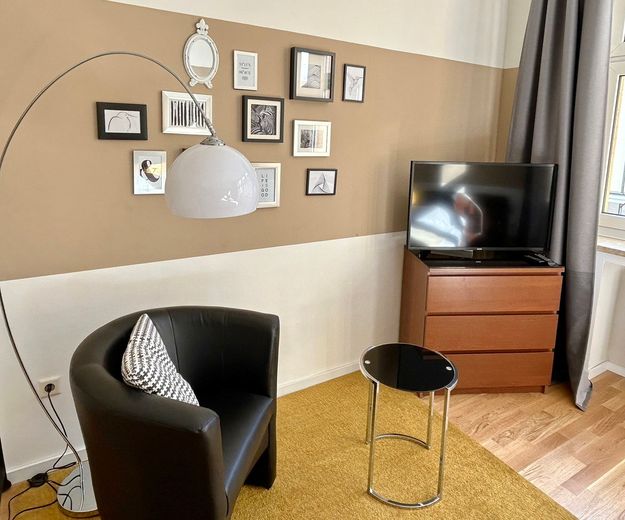 Modern möbliertes Apartment in Düsseldorf Pempelfort-Derendorf – 27d06e6cca6b96480888a28c20d3541b071ce84f.jpg