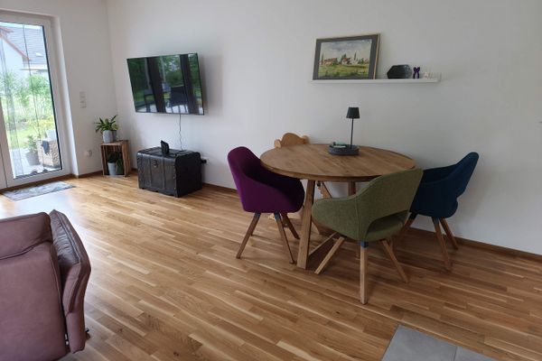 Exklusive 3-Zimmer-Erdgeschosswohnung mit Garten