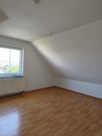 Schöne 3-Raumwohung in gepflegter Anlage – Schlafzimmer