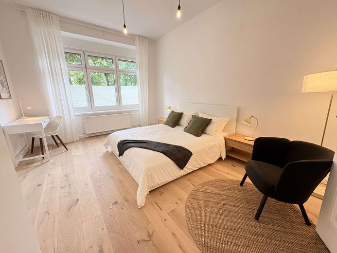 Helle und vollständig möblierte 3-Zimmer-Wohnung im Herzen von Berlin-Friedrichshain – Foto 5