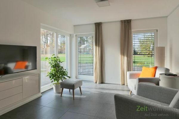 (EF1341_M) Dresde: Moritzburg, apartamento de nueva construcción y recién amueblado con terraza y entrada independiente