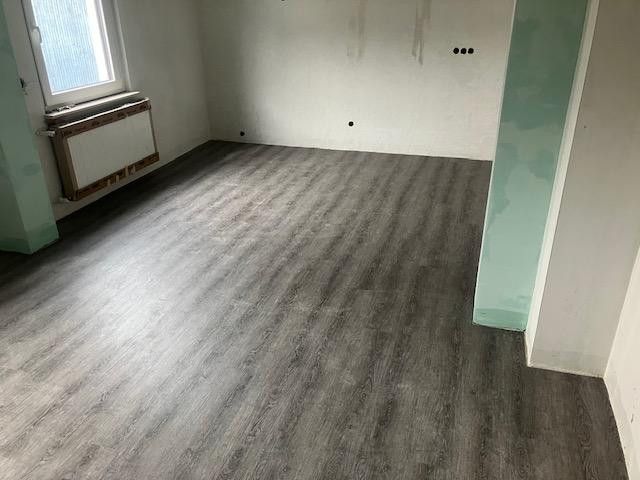 Küche mit Essbereich