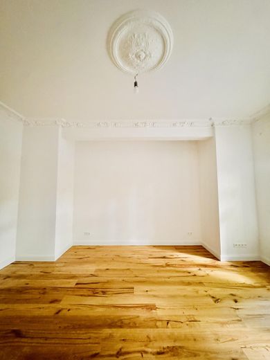 Erstbezug nach Sanierung | familiengerechte Altbauwohnung mit Terrasse in Bestlage | provisionsfrei – Zimmer 4