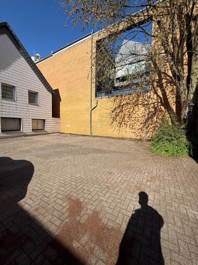 Exklusive Penthousewohnung mit Dachterrasse in bester Innenstadtlage von Rotenburg (Wümme) – Stellplatz