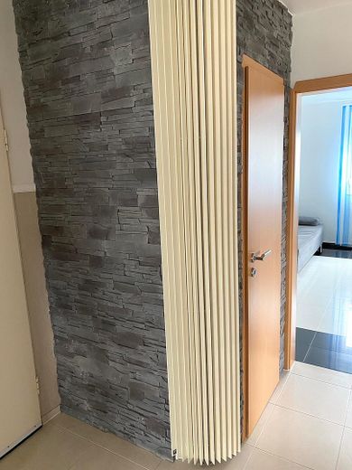 Appartamento in condominio di lusso con balcone e garage + parcheggio (in totale 3 auto) e riscaldamento a pavimento – Foto 12