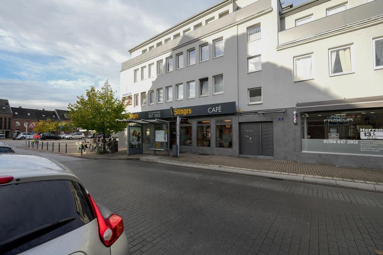 Provisionsfreies Wohn- und Geschäftshaus in Toplage Giesenkirchen – Direkt vom Eigentümer – Foto 2