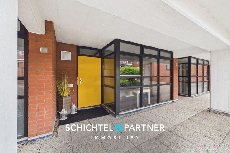 Oberneuland | Stilvolle Maisonette-Wohnung mit Schwimmbad und Sauna – S&amp;P | Außenansicht