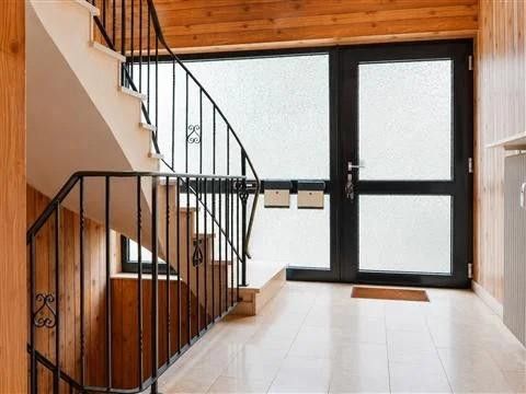 Zweifamilienhaus bezugsfrei – wert 201.000 €, ersteigerbar ab ca. 141.000 € (Termin 28.10.) – Foto 6