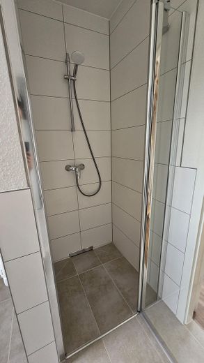 Erstbezug Neubau Doppelhaushälfte | 4,5 Zimmer | Nähe Berlin (Müllrose) – Bad EG