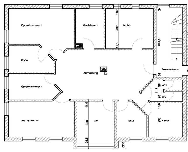 Ufficio / studio in posizione centrale a Erdweg – Grundriss Praxis 1. OG