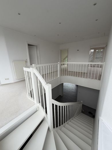 Exklusives Einfamilienhaus mit Panorama-Wintergarten, Sauna, Pelletheizung & Traumgarten in Melbeck – Foto 23