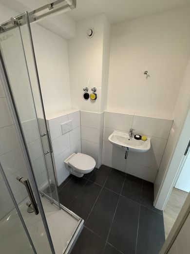 Exklusive 2-Zimmer-Wohnung mit großer Terrasse – komplett modernisiertes Bad in Karlsruhe-Neureut – फोटो 11