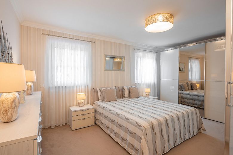Berlin’in kenarında huzur dolu noktanız, enerji sınıfı A, güneşli, sakin bir konumda, büyük havuzlu – Foto 21