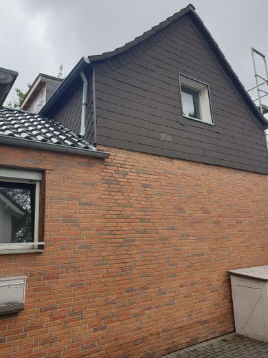 Einfamilienhaus für Handwerker oder Selbermacher – Giebelseite links