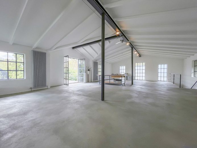 Lofthaus Wohnloft / Atelier OG