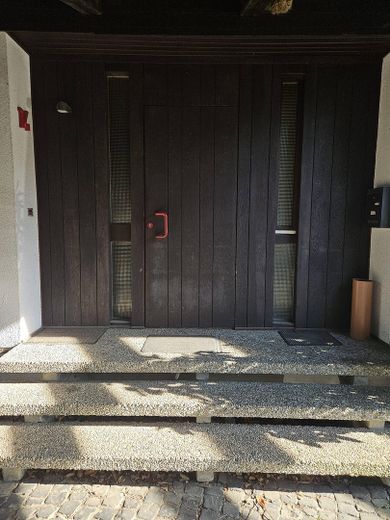 Gran parcela (con edificio existente) en Kelkheim-Fischbach, de particular – Haustüre