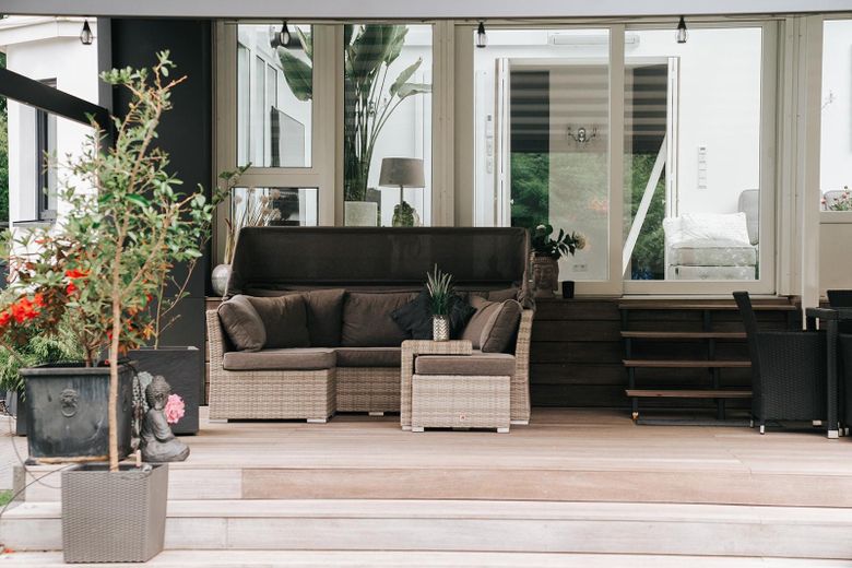 Relaxbereich auf der Terrasse 