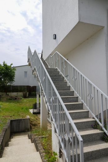     Eigener Treppenaufgang_1