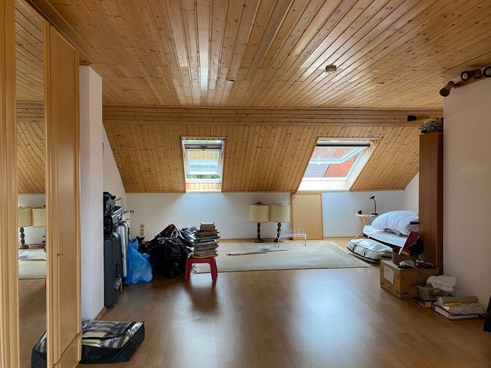 *Ihr neues Zuhause in absolut ruhiger und familienfreundlicher Umgebung !!!* – Schlafzimmer DG rechts