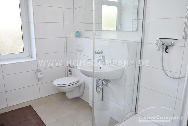 ***Zooviertel, Schöne, 2-Zi Whg im 2. OG einer Villa. – a2303650210d83fad96d2d52a72740506d45fd81.jpg
