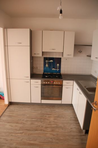 Küchenzeile mit Gasherd