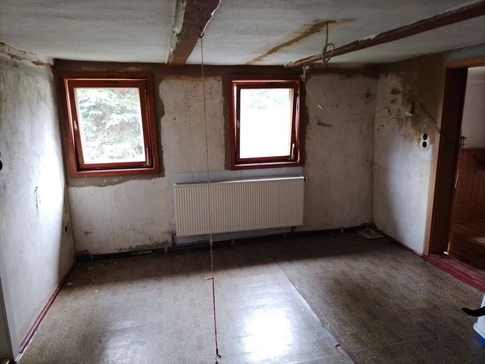 Großzügiges freistehendes Einfamilienhaus mit Garage in Rothenfurth – Foto 24