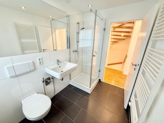 OG - modernes Duschbad