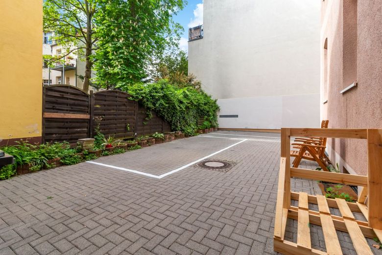 Pärchen aufgepasst!
Geräumige 2-Raumwohnung in der Reilstraße – Hinterhof