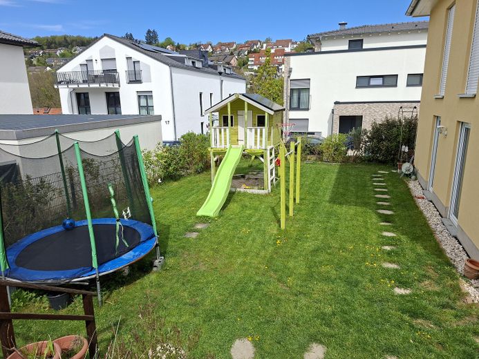 -Senza provvigione- Moderna villa urbana con garage a Bad Schwalbach – Garten untere Ebene