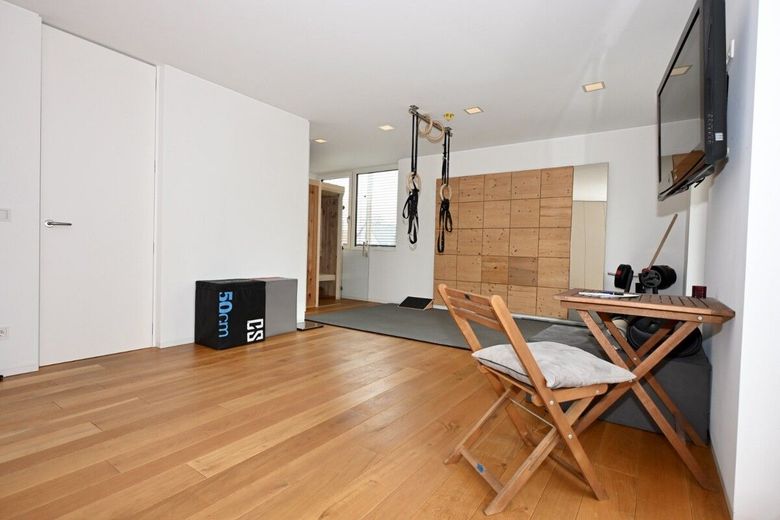 Exklusiver Wohntraum im offenen Bauhausstil – Bild 15