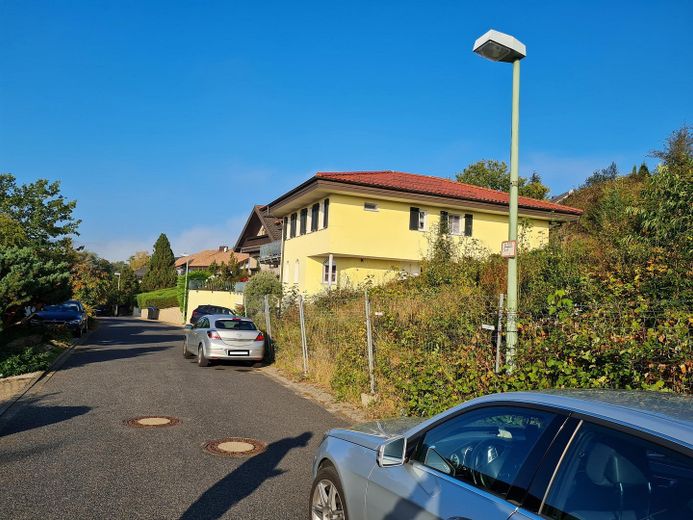 Straßenansicht