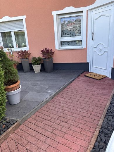 Mieszkanie 2-pokojowe, w pełni umeblowane – idealne dla personelu lotniczego i osób dojeżdżających do pracy – Zdjęcie 4
