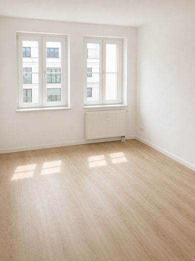 Świeżo wyremontowane mieszkanie 2-pokojowe z balkonem – Magdeburg-Stadtfeld Ost – Wohnzimmer 