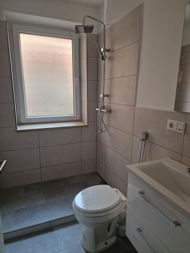 Well-kept 2-room apartment with daylight bathroom in Nuremberg – Foto 6