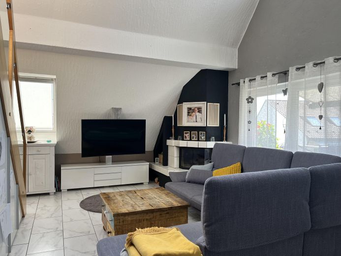 4,5 Zimmer Maissonettewohnung – Foto 2