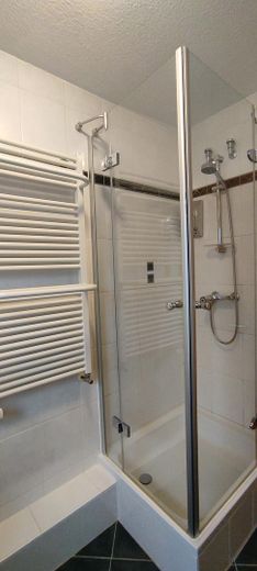 Dusche 2. OG