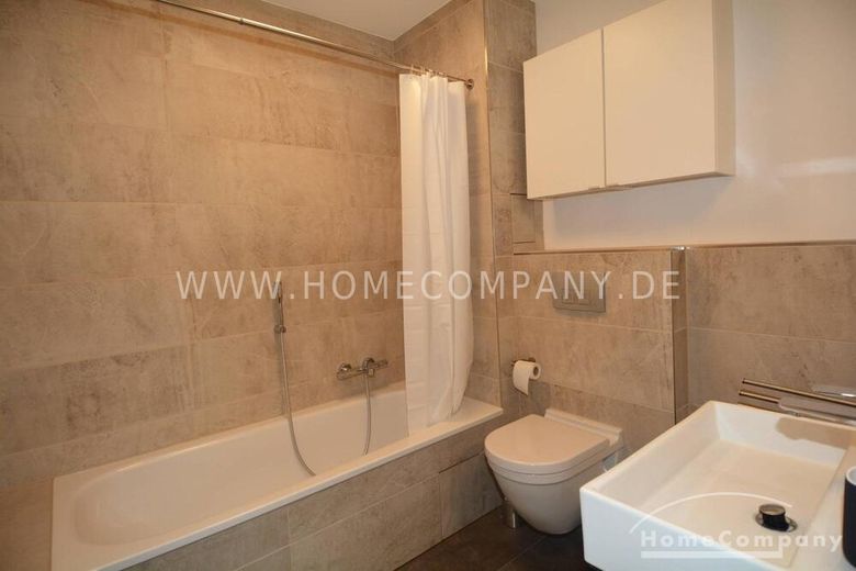3-pokojowe mieszkanie w Berlinie Tiergarten – 3941325e55fa6016a2a39fa1a919b2723ba6d671.jpg
