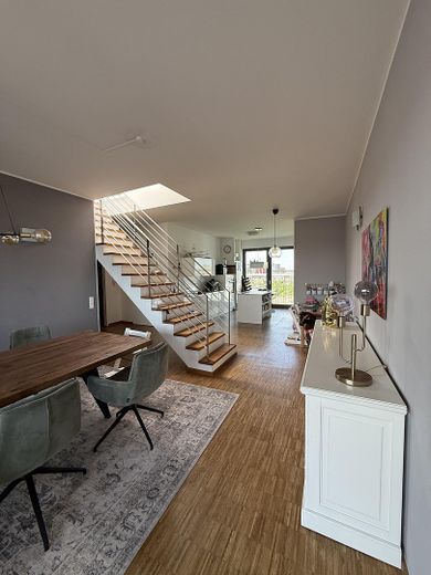 Luxury Penthouse Maisonette with Private Rooftop Terrace & Spectacular 360° Berlin Skyline Views – 6th Flor Living Area