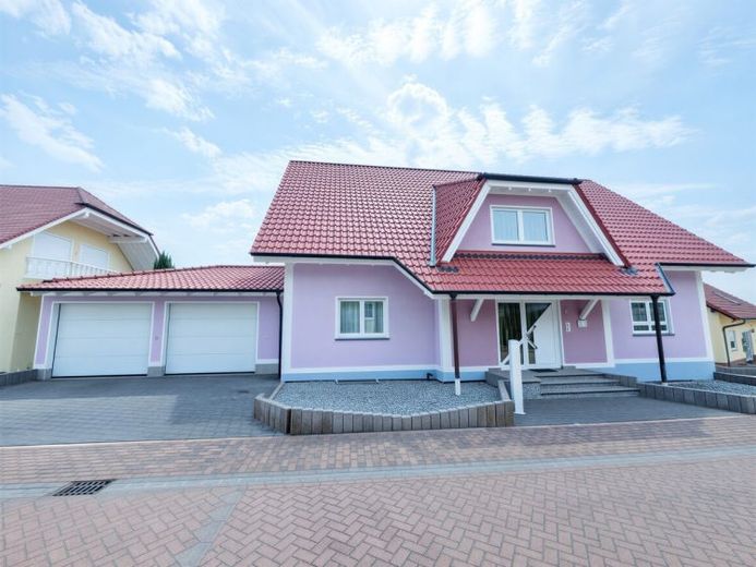 Vista panoramica inclusa – Rappresentativa proprietà familiare con appartamento indipendente – Foto 1