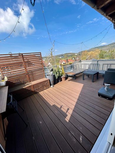 Traumhaftes Wohnen auf 2 Etagen - Haus in Haus mit Garten und Weitblick – Foto 6