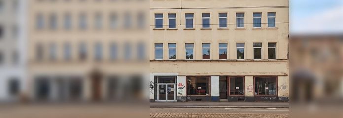 Storico edificio plurifamiliare con potenziale di sviluppo a Lipsia-Gohlis – Frontansicht Gebäude