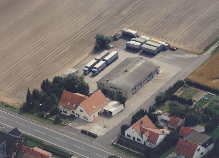 Gewerbeobjekt mit großer Freifläche in Minden – Luftbild