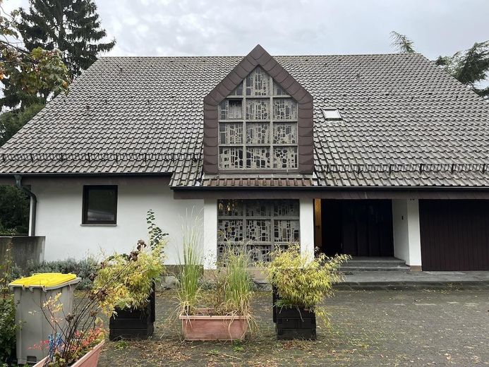 Wunderschöne Wohnung in Bestlage – Haus