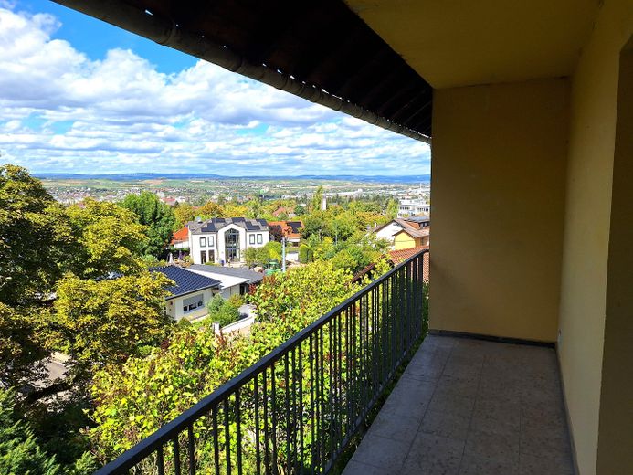 Maison plurifamiliale avec grand terrain dans un emplacement privilégié à Bad Kreuznach Süd – 5 Balkon OG Wohnung